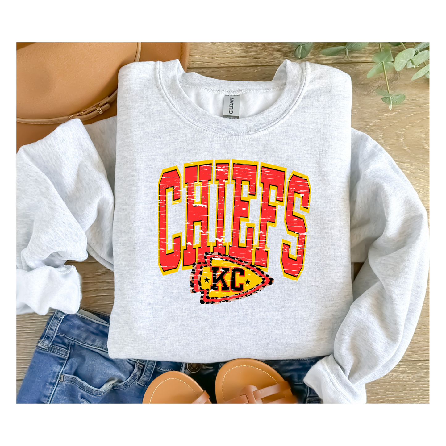 Kansas City Chiefs Distressed Vintage Varsity Logo Sweatshirt